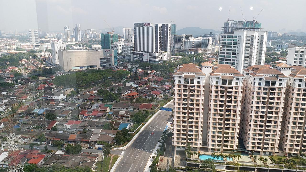The Garden Apartment At Kuala Lumpur Petaling Jaya Eksteriør bilde